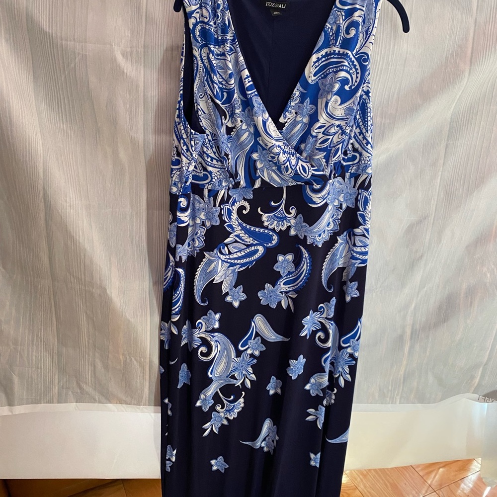 Different shades of blue just for you!